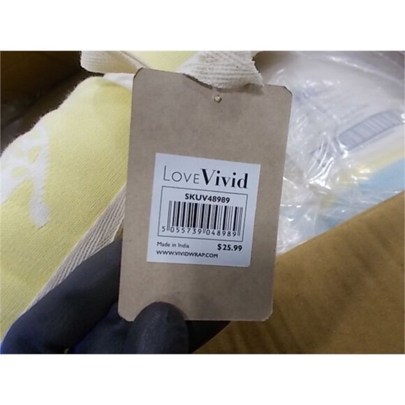 LOVE VIVID REVERSIBLE BABY BLANKETS 31"X39" - Picture 2 of 6